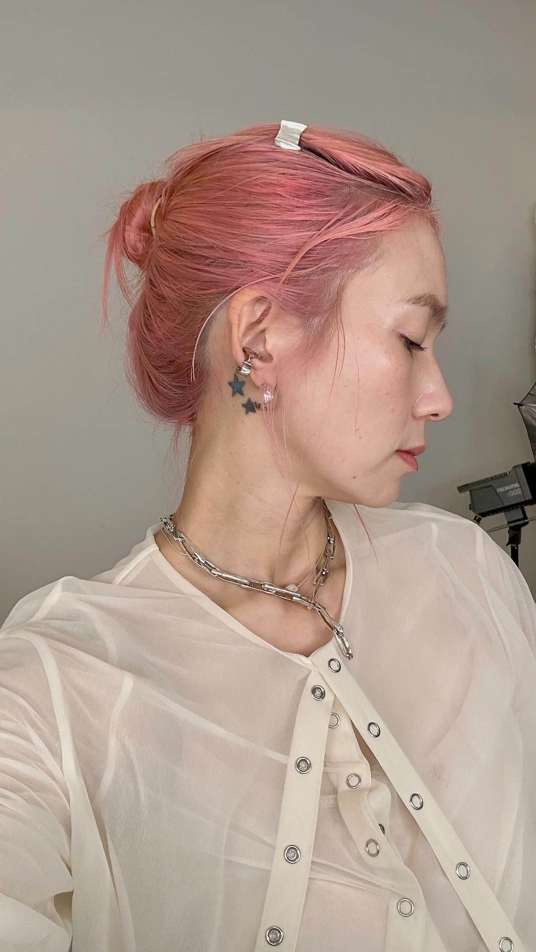 三苫愛のインスタグラム：「Bubble gumというアメリカンなカラーになりました👄👄👄 ニューコスメアガる🤸🤸🤸」