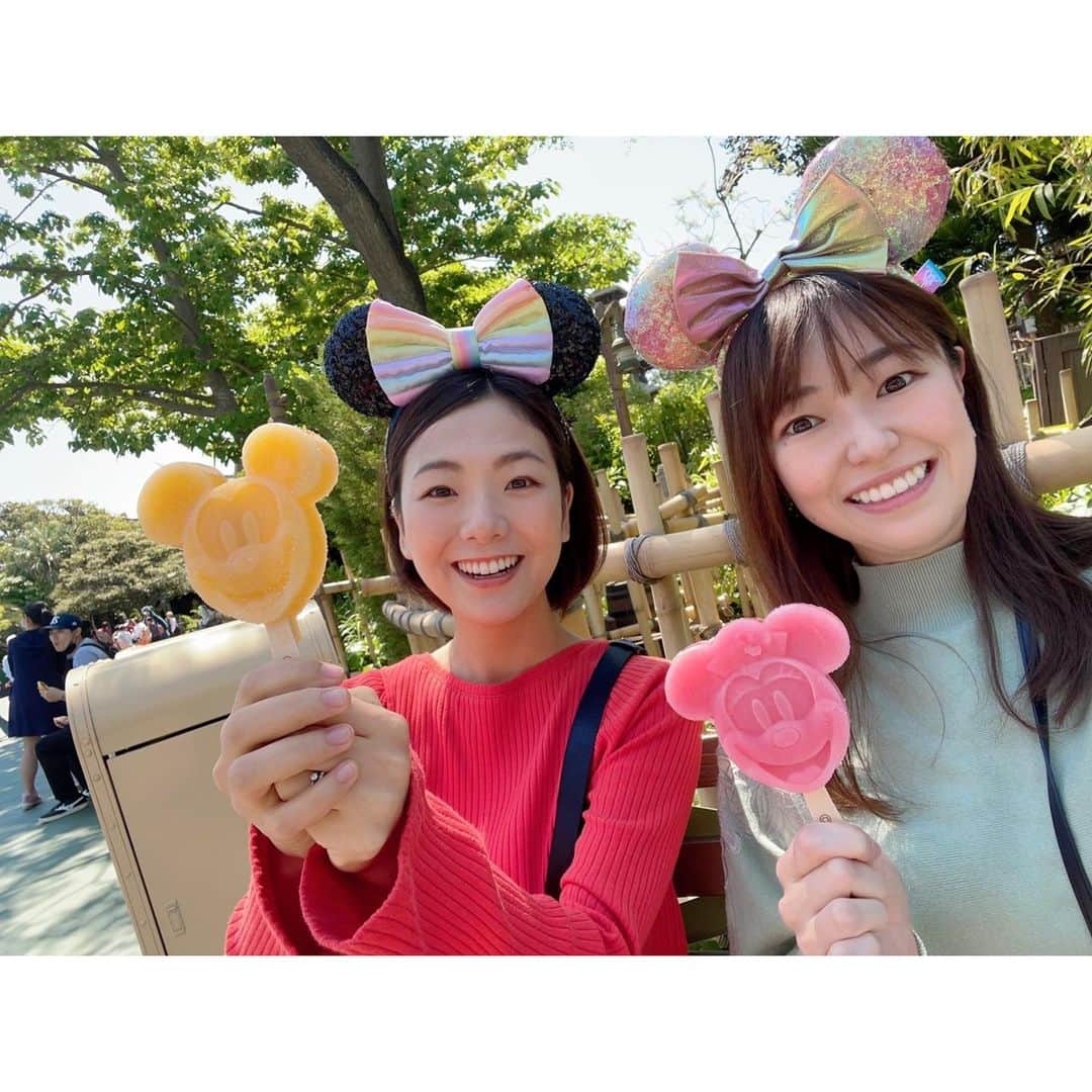 森万由子のインスタグラム：「山口さんとディズニーランドに行きました！  先輩に会えたし、ミッキーは神対応だし最高でした！  山口さんに案内してもらうディズニーランドは本当に楽しかったです！」