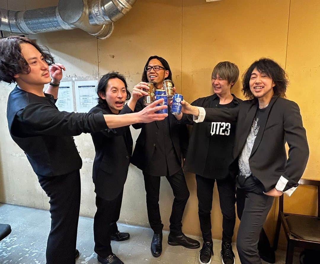 神田雄一朗のインスタグラム：「brainchild's@渋谷QUATTRO1日目。 みんなの声が聞こえて みんなの笑顔が見れて ロックスターと音が鳴らせて 最高以外に何があります？  明日！世界に届ける！」