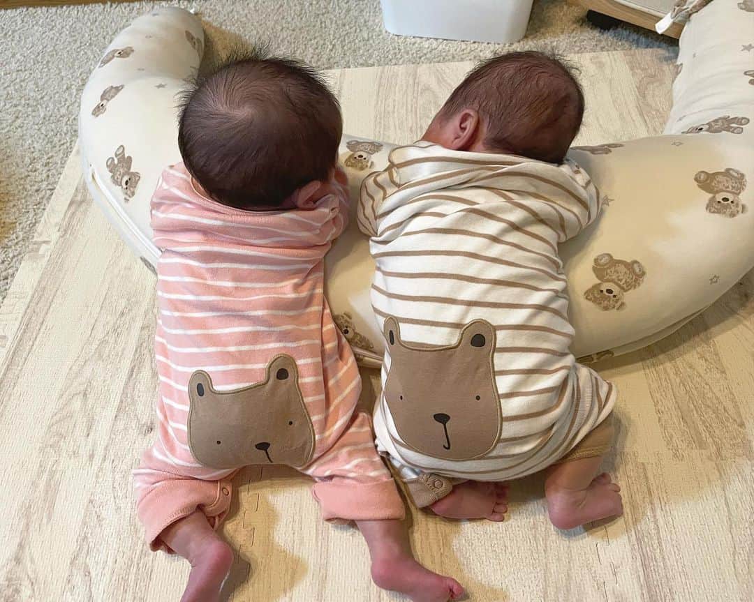 花那のインスタグラム：「🧸🧸 . . #twins #gapbaby」