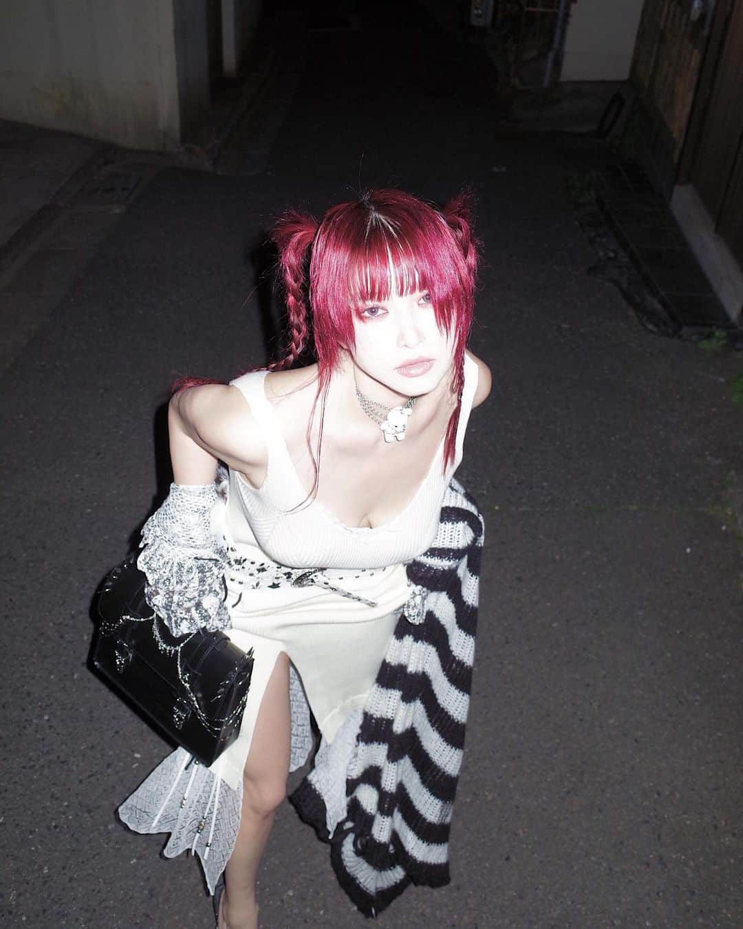 なつかのインスタグラム：「🧳 ࿔*:･ﾟ🪐 ࿐  style arrange by me :)  @beams_couture  #beamscouturelingerie」