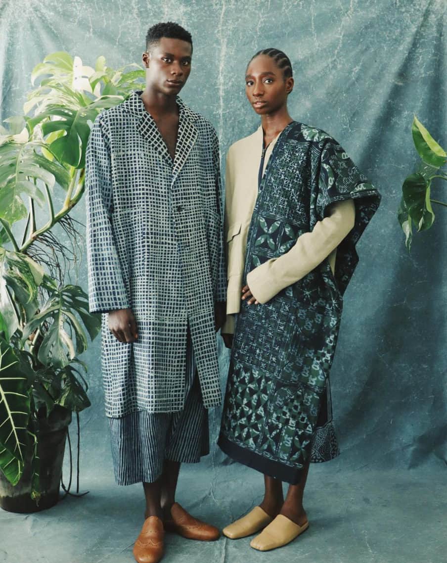 Vogue Runwayさんのインスタグラム写真 - (Vogue RunwayInstagram)「Adeju Thompson, the Nigerian designer behind @lagosspaceprogramme, has won the 2023 International Woolmark Prize. “Coming from Nigeria, there’s no support from the government, so getting support from the Woolmark Prize means a lot,” the designer said after receiving the prize at a ceremony on Monday night in Paris. “I want to preserve and reinterpret Nigerian culture,” he added. The Karl Lagerfeld Award for Innovation went to Danish designer Amalie Røge Hove of A Roege Hove. The winners were selected by an industry panel including Alaïa creative director Pieter Mulier, Marni creative director Francesco Risso, and photographer Tyler Mitchell. Tap the link in bio for more.  Lagos Space Programme's Project 7 pictured above, shot by @adedamola_op at @lagosfashionweekofficial」5月17日 0時03分 - voguerunway