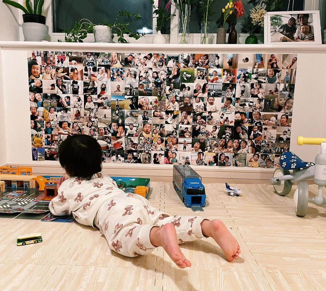 さえりさんのインスタグラム写真 - (さえりInstagram)「だいすきお子太郎の2歳の誕生日🎉あっっっっっっというまに2歳。最近の成長は目覚ましすぎて、新しい歌を歌ったり喋ったり、数を10まで数えたり、お箸を使うようになったりして、もはや驚きが日常になっている。  慎重派の息子は、ろうそくを前にしても「イヤ😗」と吹き消さず、それもまた息子らしくて可愛かった。なぜか何度も「ハッピーバースデーママ」と歌ってくれて、そうだよなあ、わたしも、ママ2年目かあと思うなど。  これからも元気に、すくすく育ってくれたらそれでよし。だいすき。」5月17日 0時04分 - n908sa