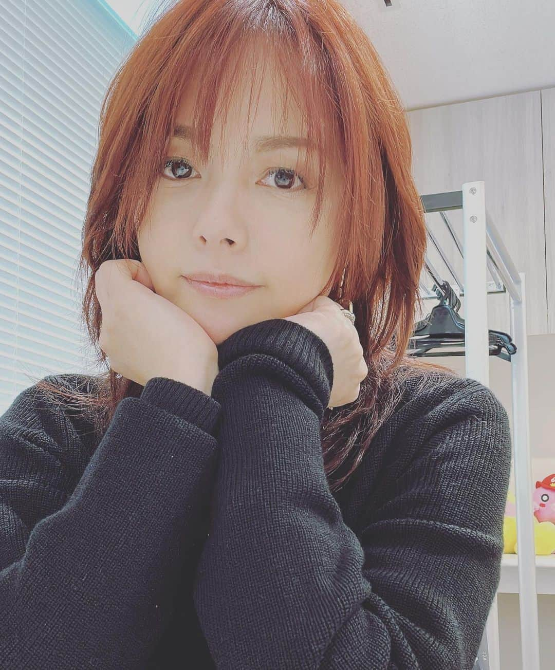 相川七瀬さんのインスタグラム写真 - (相川七瀬Instagram)「本日の楽屋よりこんにちは。 北海道にやって来ました。 やっぱりちょっと寒いー😵 現在、HTB北海道テレビにて 渋滞待機中でーす👍 夕方はHBCにて生放送『今日ドキッ！』に出演します😊  #北海道 #キャンペーン #ツアー2023 #ファイナルは札幌」5月17日 10時45分 - nanasecat