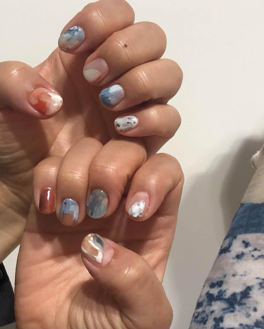 関根祥子のインスタグラム：「🐋🧖🏼‍♀️🦈👽🗣️🦋  わたしが着ていたお気に入りのpheenyのお洋服みたいにしたいとデザインしました☺️✨何年経っても着たい服ー @p_h_e_e_n_y」
