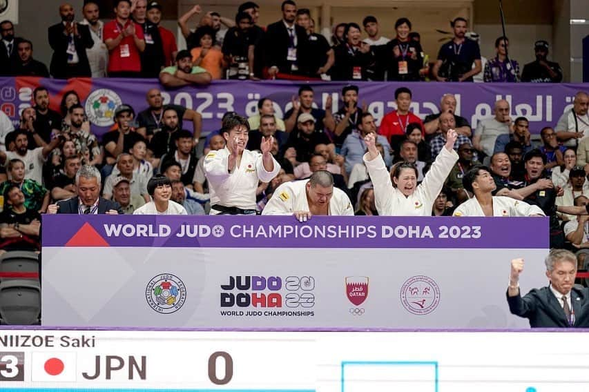 橋本壮市さんのインスタグラム写真 - (橋本壮市Instagram)「world championship team2023 世界選手権男女混合団体戦 今回は本当にダメだと思ったが仲間を信じで最後まで戦った結果だと思う。沢山の声援ありがとうございました。 #鈴木japan #dudo #自分を信じ仲間を信じる#覚悟#挑戦#6連覇#感謝 写真☟ #KazuyukiOgawa」5月17日 11時24分 - soichi_hasimoto