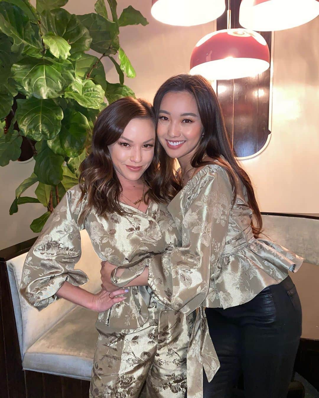 Jenn Imさんのインスタグラム写真 - (Jenn ImInstagram)「Happy Birthday to my Taurus Queen @ashleyrachel. Your drive, dedication and attention to detail inspires me everyday. You are the epitome of work hard, party hard. There is never a dull moment when I'm with you. Thank you showing us how to dream bigger and better. I couldn't imagine charging life and chugging champs without you. Clink clink! Kiss kiss! 🥂✨」5月17日 4時54分 - imjennim