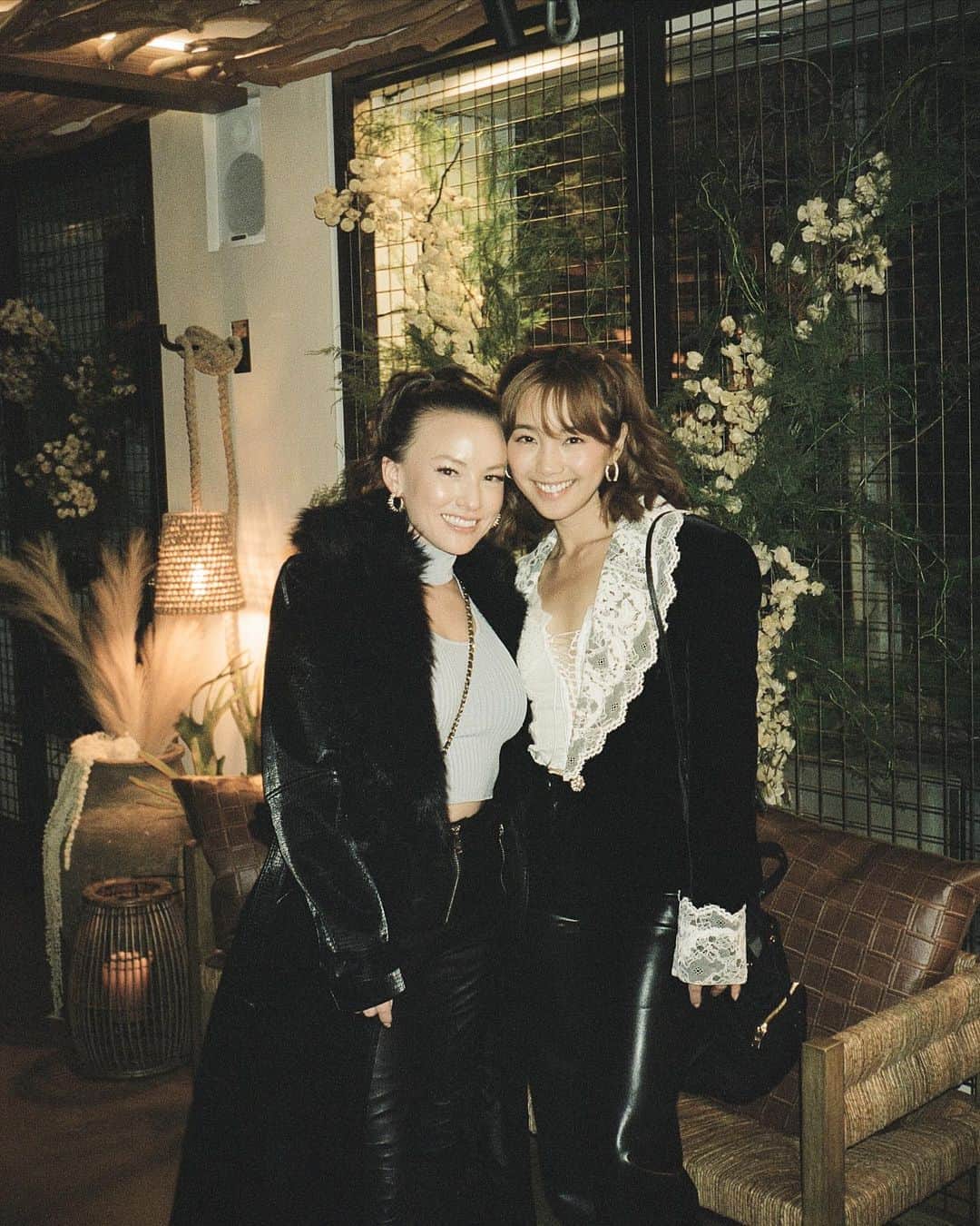 のインスタグラム：「Happy Birthday to my Taurus Queen @ashleyrachel. Your drive, dedication and attention to detail inspires me everyday. You are the epitome of work hard, party hard. There is never a dull moment when I'm with you. Thank you showing us how to dream bigger and better. I couldn't imagine charging life and chugging champs without you. Clink clink! Kiss kiss! 🥂✨」
