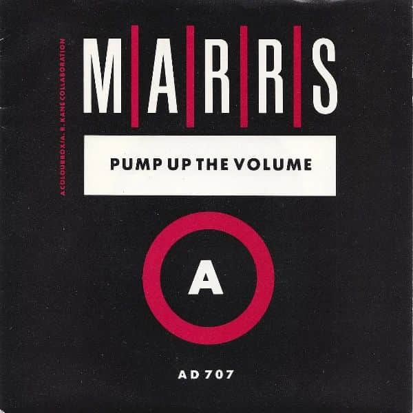 中村松江さんのインスタグラム写真 - (中村松江Instagram)「今日の一曲はM/A/R/R/Sのシングルで『Pump Up the Volume』です✨ イギリスのハウス・ユニット、マーズが1987年にリリースしたヒット曲です✨ 彼らはこのシングル1枚しか世に残していませんが、この一曲で世界中に強烈なインパクトを残しました🎶 (№1349) #歌舞伎　 #中村松江 #M/A/R/R/S #pumpupthevolume」5月17日 6時49分 - matsue_nakamuraofficial