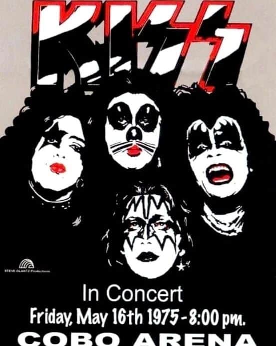 KISSのインスタグラム：「#KISSTORY - May 16th, 1975 - #KISS headlined Detroit's Cobo Hall for the first time. The sold-out show was part of the first of five shows that were recorded for KISS ALIVE!」