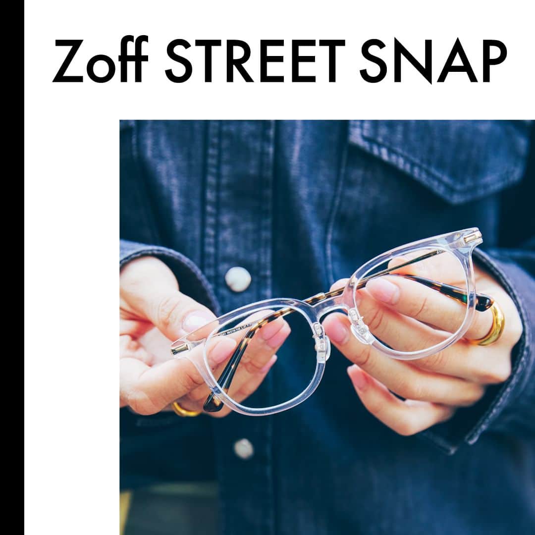 Zoff Officialのインスタグラム：「【Zoff STREET SNAP @表参道】 オシャレなあの人が選ぶ、メガネ。 数あるメガネの中で今回のフレームを選んだ決め手を聞いてみました。  ZA231017_00A1 (クリア)　￥8,800 ※税込・セットレンズ代込み  ■選んだポイントは？ お洋服の色味に対して目立ちすぎず、でも良いアクセントになるようにクリアフレームを選んでみました！  model：yuzuki　@___youxi  #Zoff #メガネ #ファッションスナップ #クリアフレーム #ウェリントン #伊達メガネ #ゾフ #表参道 #ファッションスナップ #ストリートスナップ #streetsnap #fashionphotography」