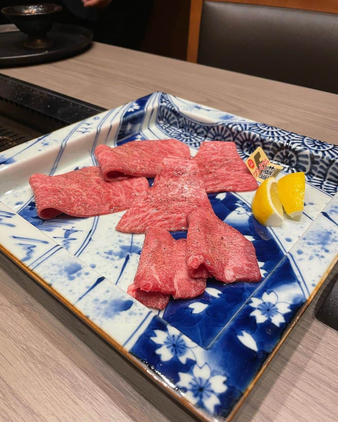 池田航さんのインスタグラム写真 - (池田航Instagram)「i'm happiest when i'm eating🥰♥️ Are you the same?  新しく出来た焼肉屋さん、渋谷のかみ山@shibuya_kamiyama さんで誕生日お祝いして頂きました😍🎂✨️  久しぶりにゆっくり美味しい焼肉食べれたァ🥰  やっぱり食べてる時が1番の幸せ♥️ みんなはなにしてる時が幸せ💓？？😍  YouTubeにて🔎KOHクッキング🔍で 動画投稿してます！ 【池田航】で検索してね❤ ･ ･ ･ 料理アカウントもよかったらフォローしてね✨☞@chef.koh ･ ･ #飲食店を救いたい #日本を食で元気に‼️  #日本のレストランを救いたい #卵だらけの癒しレシピ  #オム王子 #調理師免 #スーパーフードプランナー   初料理本【たまごだらけの癒しレシピ】が全国の書店で発売中！ 是非読んでみてください！！ #たまごだらけの癒しレシピ  #めざせ10000部   PR  #渋谷焼肉かみ山 #渋谷焼肉 #神泉グルメ #神泉ディナー #渋谷居酒屋」5月17日 8時09分 - kohcooking