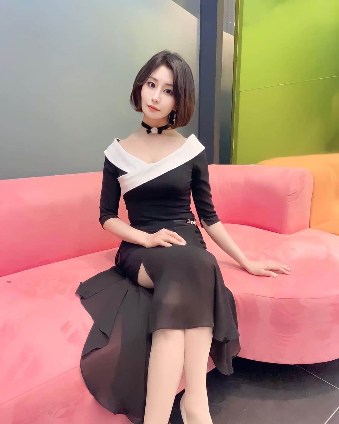 明里ともかのインスタグラム：「Hair&make⏩JENNYHOUSE @jennyhousepr」