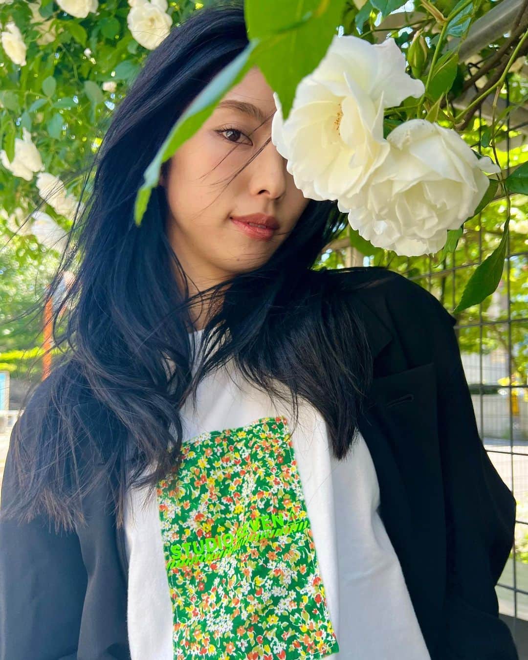 SAYAKAのインスタグラム：「🥵🥵🥵  @seven.official  #stoudioseven」