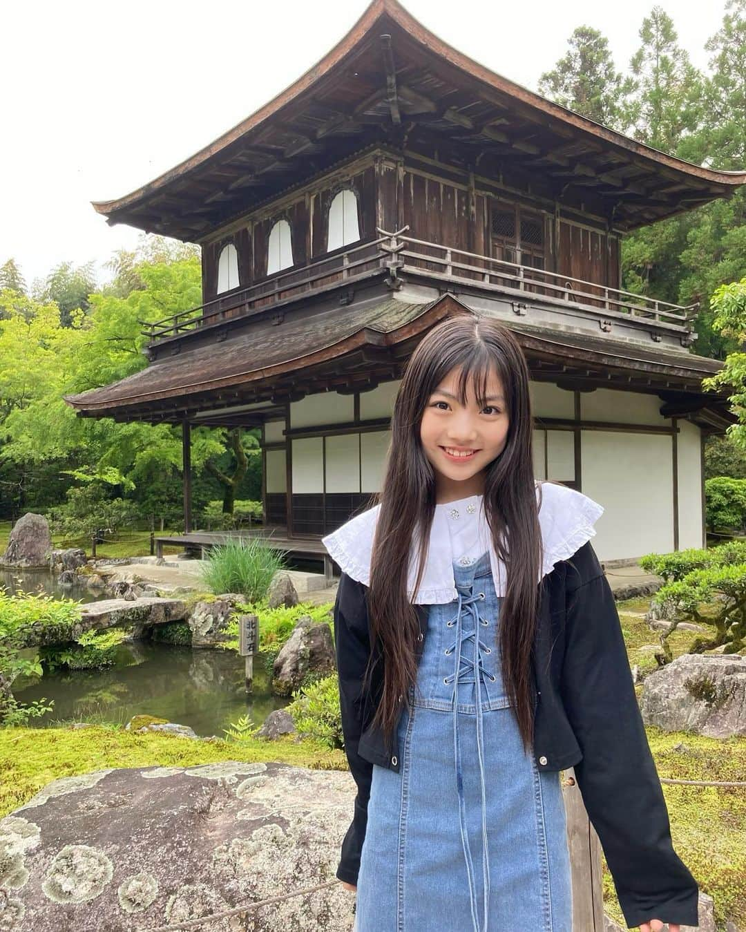 上埜れのんさんのインスタグラム写真 - (上埜れのんInstagram)「•*¨*•.¸¸☆  銀閣寺と清水寺✨️ 学校で習うかなぁ？📚✏️  緑が多くて景色も綺麗で パワーもらえたっ❤️  #小学生女子#女の子コーデ #京都#銀閣寺#清水寺」5月17日 20時03分 - xxrenonxx