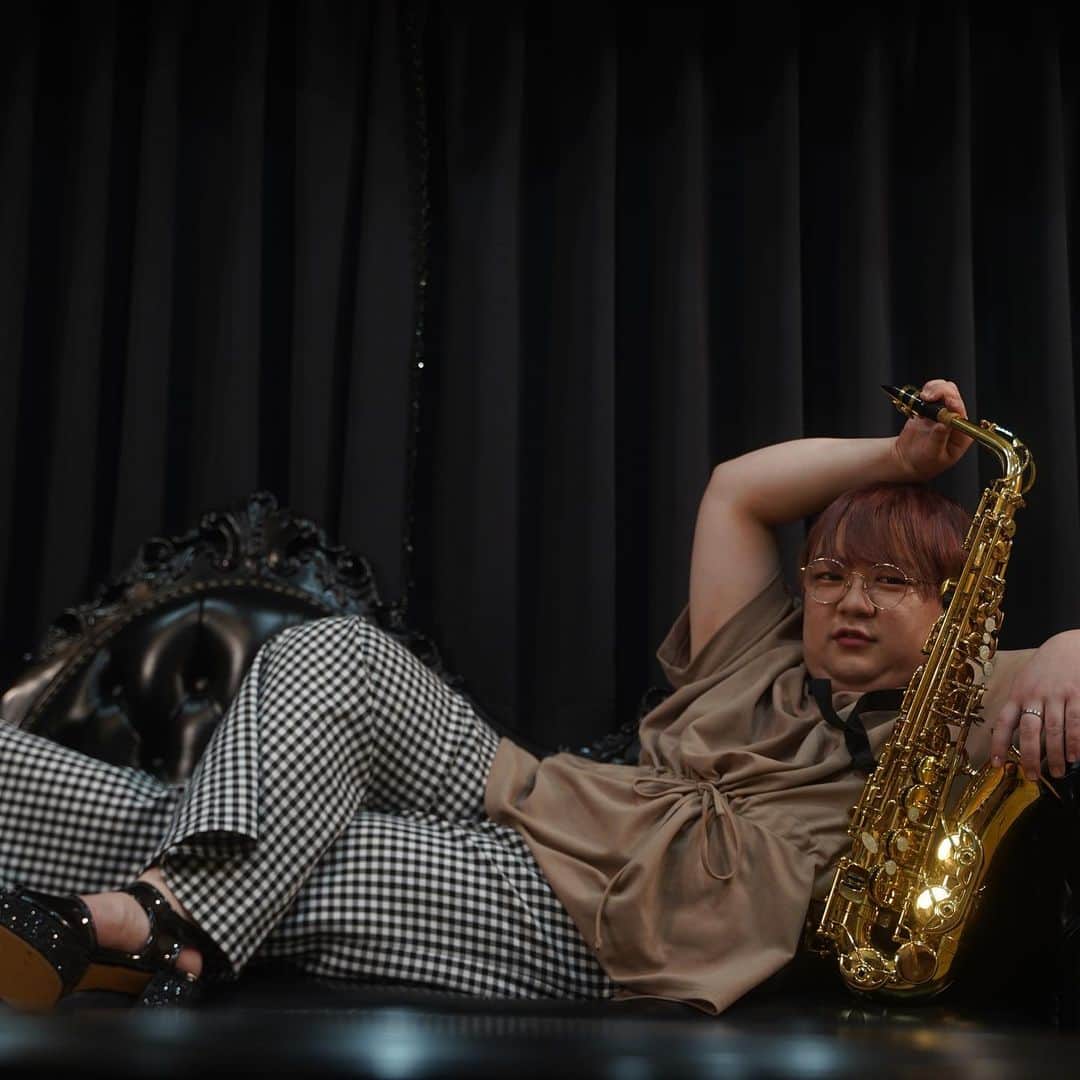 コバにゃんさんのインスタグラム写真 - (コバにゃんInstagram)「📸Dark mode📸  #吹奏楽 #サックス #sax #saxophone #写真好きな人と繋がりたい  Photo by  @kakao_149714」5月17日 20時10分 - kobanyan_official