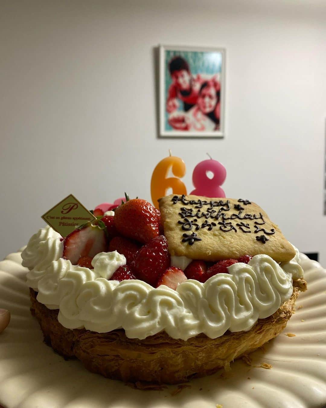川島慶三さんのインスタグラム写真 - (川島慶三Instagram)「お袋  あなたが生きていれば68回目の誕生日ですね🎂  今日は試合も勝ったし夕飯も豪華で良い1日になったよ✨😌  また長崎では親父や兄貴家族が祝ってくれたよ🎂  おめでとう  #誕生日」5月17日 20時14分 - kawashima.keizo