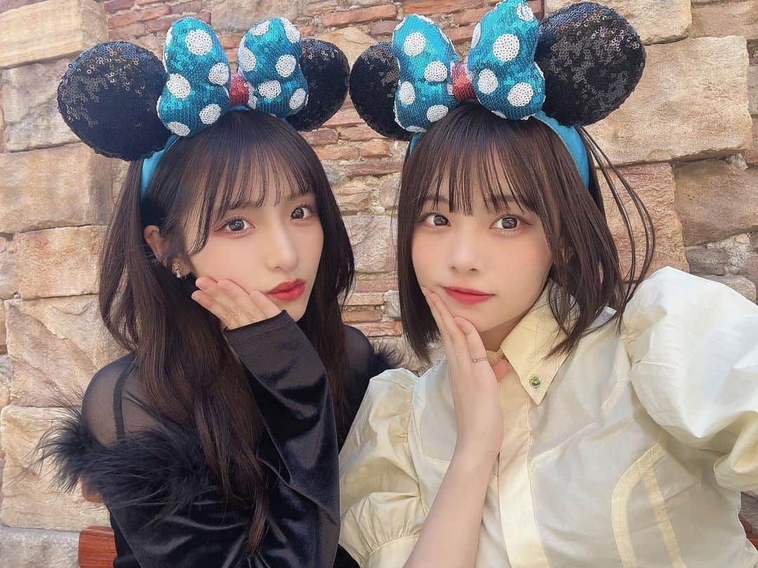 河本景のインスタグラム：「ゆきとディズニーやっと行けた😌 写真撮るたび大人になったね〜ばっかり言ってた笑笑 そんでゆきまた可愛くなってた👍」