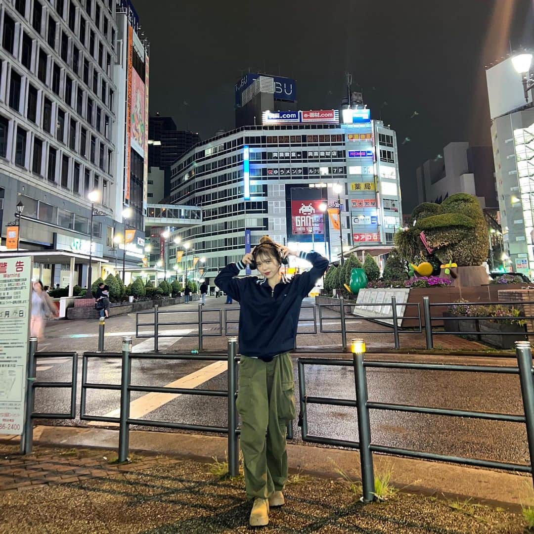 のインスタグラム：「#mayus_style_ 🎧🩵  最近はストリートにどハマりです🫶🏻」