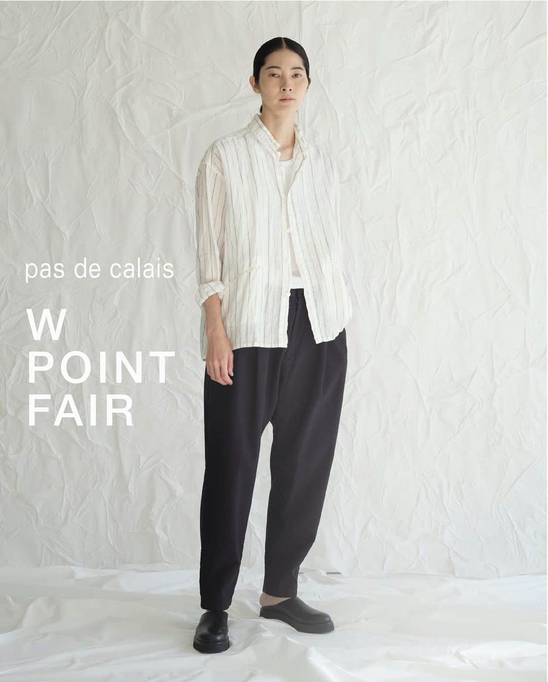 のインスタグラム：「•  pas de calais  W POINT FAIR!! 本日5/17(水)〜28(日)まで開催いたします。  新商品が入荷しておりますので、 ぜひご覧ください。  Online Storeは本日17日(水)18:00〜。  •Jacket (No.3203) 35,200yen •Pants (No.8329) 27,500yen  #pasdecalais  #pasdecalais_offical_jp  #パドカレ #wpointfair」