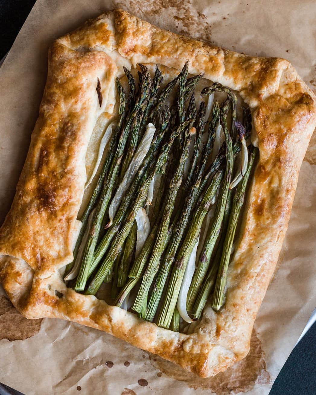 ティファニー・ティーセンのインスタグラム：「Asparagus #eatyourgreens」