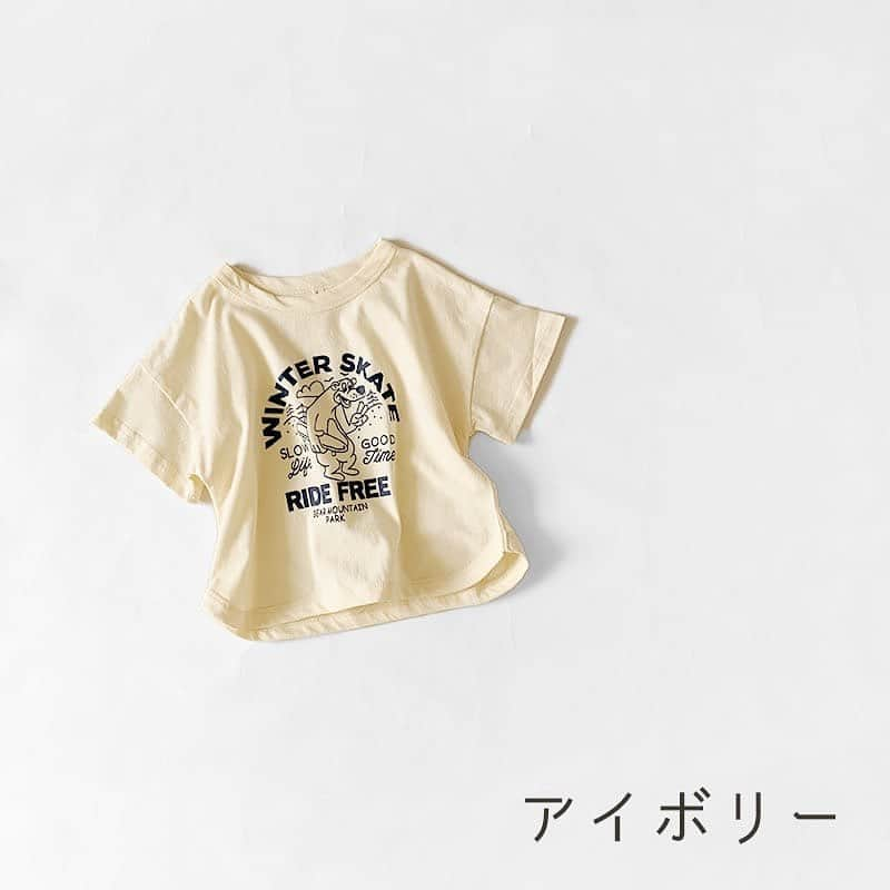 子供服のbig foRE:stさんのインスタグラム写真 - (子供服のbig foRE:stInstagram)「・  アメカジベアーTEE【T151】  アメカジテイストなベアーイラストがポイントの カジュアルなＴシャツ.ᐟ‪‪.ᐟ  身幅広めの肩落ちデザインで可愛い着こなしができます🧸ʾʾ  #子供服 #キッズコーデ #韓国子供服 #kidscode #outfit #おでかけコーデ#海外子供服 #おしゃれさんと繋がりたい #kidsjapan #セレクトショップ #女の子コーデ  #男の子コーデ#女の子ママ#男の子ママ#コドモノ #ベビフル#夏アイテム#お洒落さんとつながりたい#親ばか部#子供服通販#ナチュラルコーデ#プチプラ子供服#お洒落キッズ#赤ちゃんがいる生活#ママリ#子育てグラム#Tシャツ#キッズTシャツ#プリントT#アメカジテイスト」5月17日 12時53分 - olpemi_