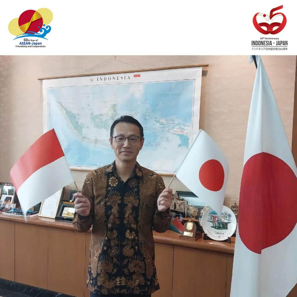 石井正文さんのインスタグラム写真 - (石井正文Instagram)「Selamat atas kemenangan Tim Garuda Muda pada SEA GAMES 2023🏆⚽🇮🇩!!  Apakah sudah tahu bahwa Jepang dan Indonesia sama-sama berada di GROUP D pada AFC ASIAN CUP QATAR 2023 yang akan diselenggarakan pada periode 12 Januari sampai 10 Februari tahun depan.🇯🇵⚽🇮🇩！！ Saya sangat yakin pertandingan antara kedua negara akan penuh dengan semangat.🔥🔥！！ 　 サッカー・インドネシアU-22代表のSEA GAME優勝、おめでとうございます🏆⚽🇮🇩！！  ちなみに、来年の１月12日から２月10日の期間で開催されるAFC ASIAN CUP QATAR 2023において、日本とインドネシアは同じグループDに入りました🇯🇵⚽🇮🇩！！ 白熱した素晴らしい試合になること間違いなしです🔥🔥！！  #65indonesiajepang #65japanindonesia #50aseanjapan #jepang #dubesjepang #dubeskanasugi #SAMURAIBLUE」5月17日 14時00分 - jpnambsindonesia