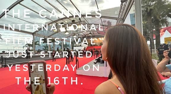 西内ひろのインスタグラム：「昨日１６日からカンヌ国際映画祭が、スタートし、たまたまプレミアオープニングを観る事が出来ました🙏  最近女優としての活躍はめっきりしていないのですが、ただ映画業界においては、とあるプロジェクト企画でこの1年密かに日本のみならずハリウッドとも最近絡んでいました。  出る側だけでは気付けなかった事が沢山あります。  今はそれを学んで形にし、 また女優としても活動したいなと今回思い直しました。  今回の母の日ツアーズは 色んな意味で濃厚です🙏  #cannesfilmfestival  #人生一度きり」