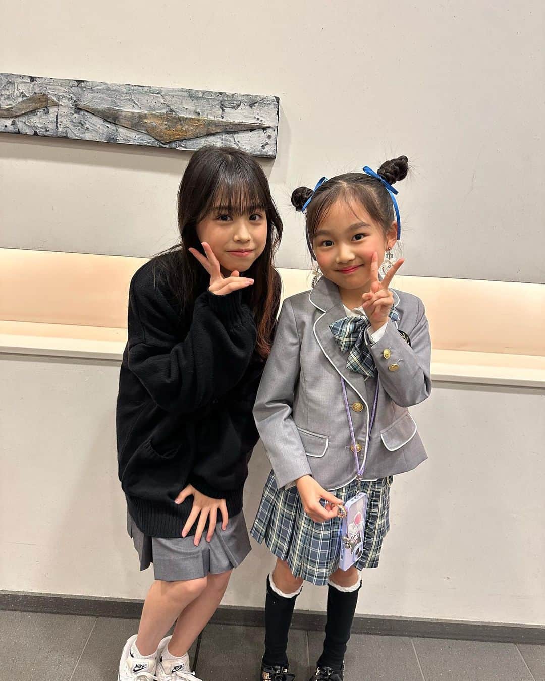 梶原叶渚さんのインスタグラム写真 - (梶原叶渚Instagram)「キューガルのオフショットです🩵 モデルの皆さんが「写真撮ろ~」と、声を ...