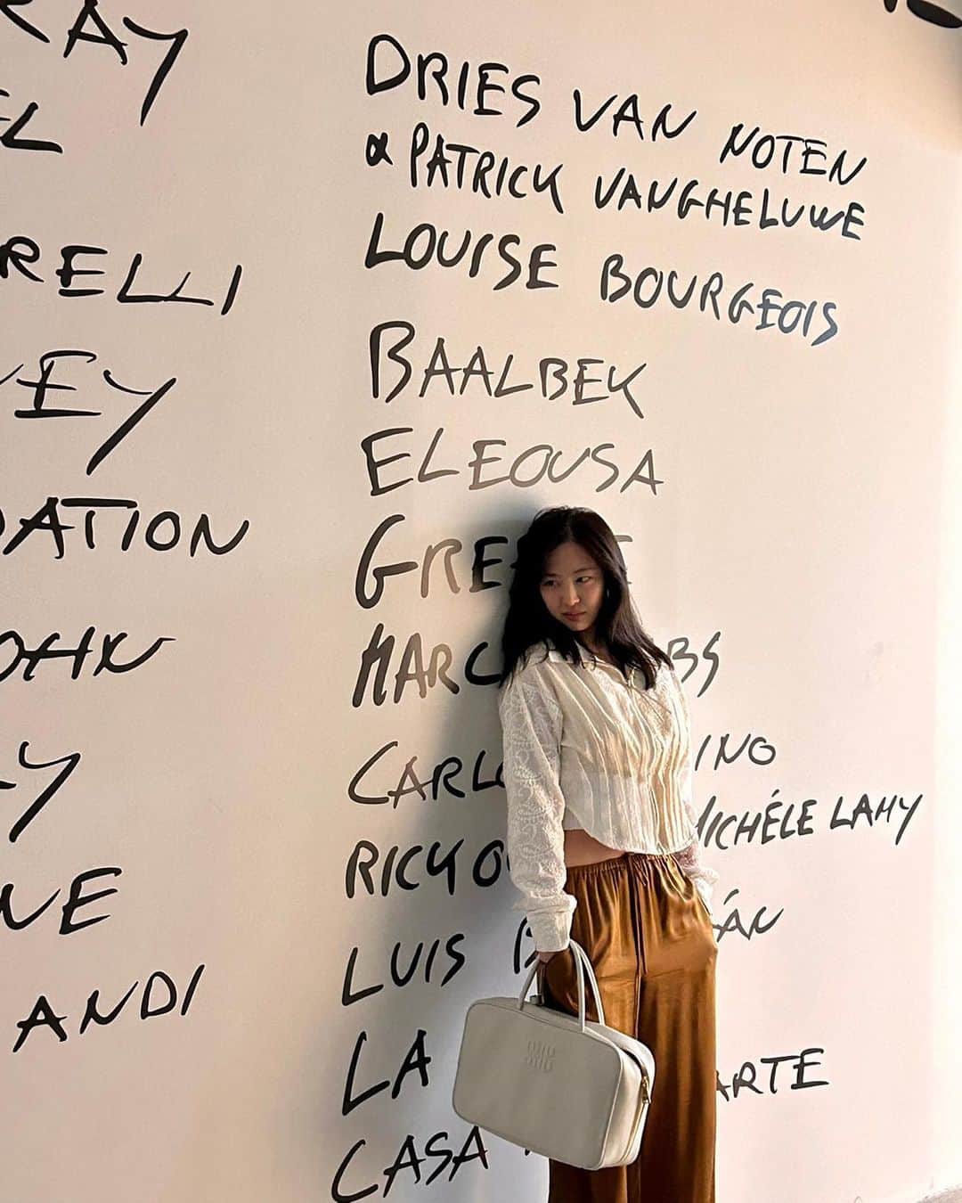 ダソム さんのインスタグラム写真 - (ダソム Instagram)「내가 좋아하는 5월도 곧..☹️」5月17日 15時20分 - som0506