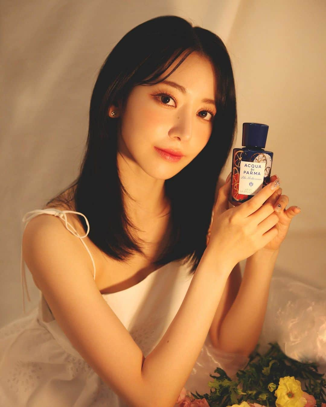 宮脇咲良さんのインスタグラム写真 - (宮脇咲良Instagram)「🧡 @acquadiparma #ad #아쿠아디파르마 #아란치아스푸냐뚜라 #블루메디떼라네오 #AcquadiParma #AranciaLaSpugnatura #BluMediterraneo」5月17日 16時03分 - 39saku_chan