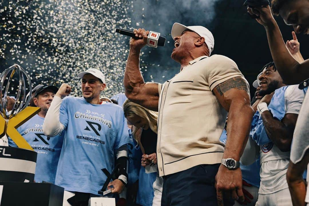 ドウェイン・ジョンソンさんのインスタグラム写真 - (ドウェイン・ジョンソンInstagram)「We did it 🏆 🎊 🤯 🏈   We launched an entire professional football league and crowned a NEW XFL CHAMPIONSHIP TEAM!!   Massive congratulations to our @xflrenegades and head coach @coachbobstoops & staff on their championship season 👏🏾👏🏾👏🏾  From the call I received back in 2020 from our visionary XFL Chairwoman @danygarciaco saying “I want us to buy the XFL” all the way to this past weekend as we proudly presented our XFL Championship trophy.   Very surreal.  A testament to the relentless hard work we put in to passionately create “The League of Opportunity”   THANK YOU to our entire @XFL organization and THANK YOU to our hyped and loyal XFL FANS across our country.   We are all building this league - TOGETHER.   ~ XFL ownership  DJ 🥃 @DanyGarciaCo Gerry Cardinale  @DisneyStudios @ESPN   📸| @flanneryunderwood」5月17日 15時56分 - therock