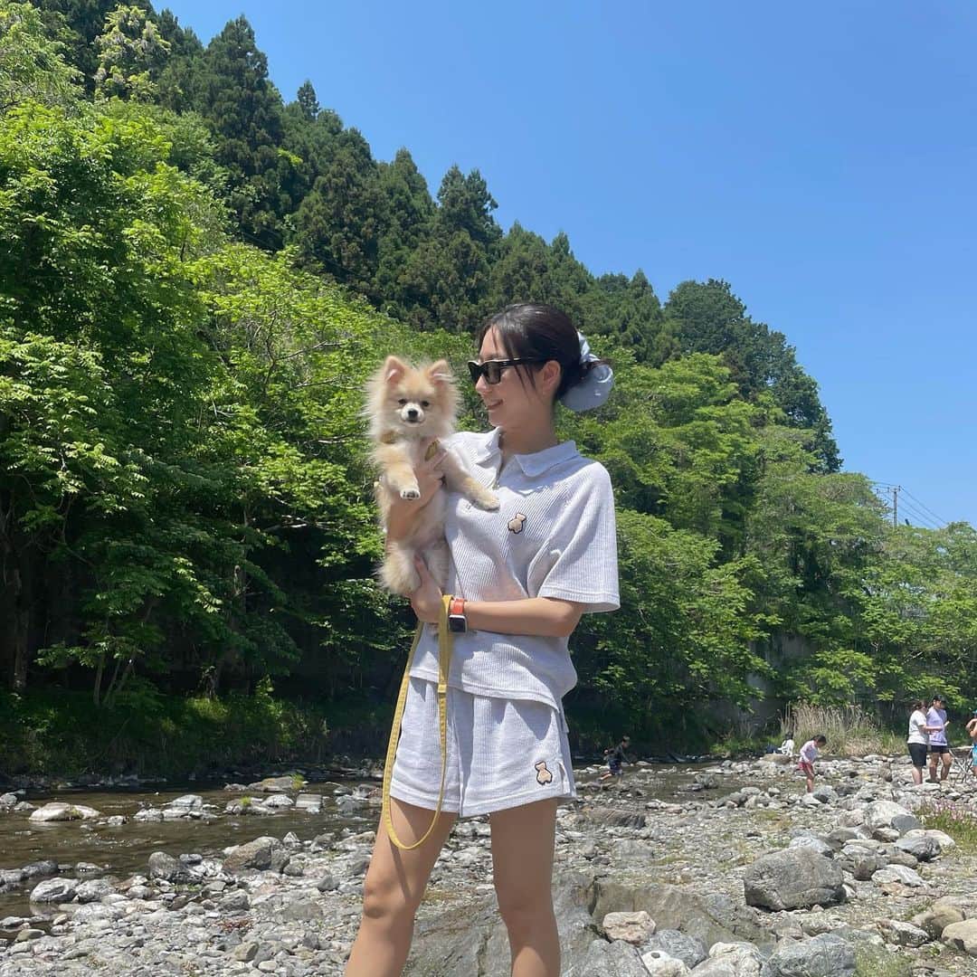 武田玲奈さんのインスタグラム写真 - (武田玲奈Instagram)「手ぴーんなってしまうのよ🐕  @pamstagram_7」5月17日 16時45分 - rena_takeda