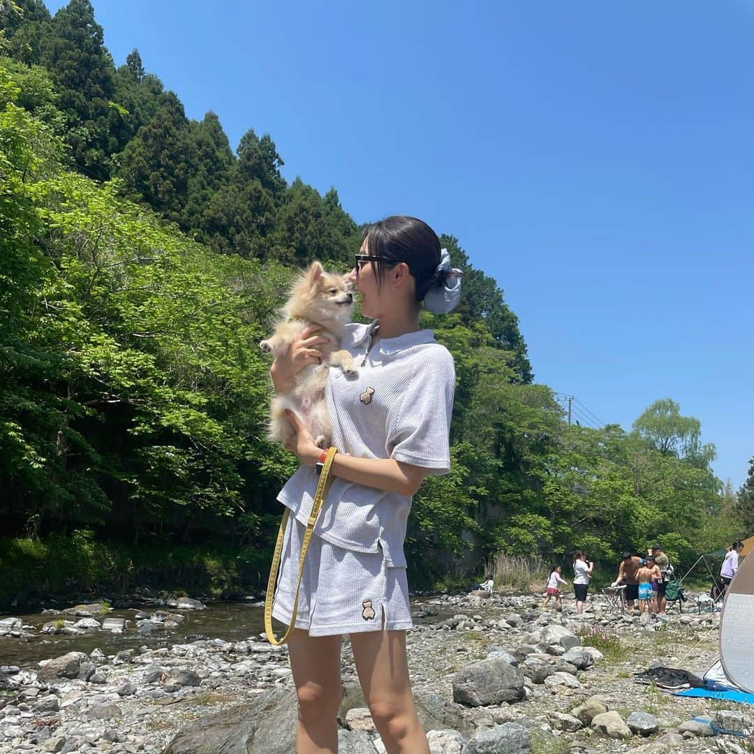 武田玲奈さんのインスタグラム写真 - (武田玲奈Instagram)「手ぴーんなってしまうのよ🐕  @pamstagram_7」5月17日 16時45分 - rena_takeda