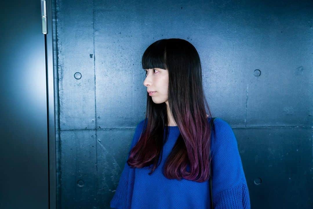 鎌野愛さんのインスタグラム写真 - (鎌野愛Instagram)「髪の色を変えました。 緑からピンクへ。  📷 @sgwrkzk」5月17日 17時05分 - kamanoai