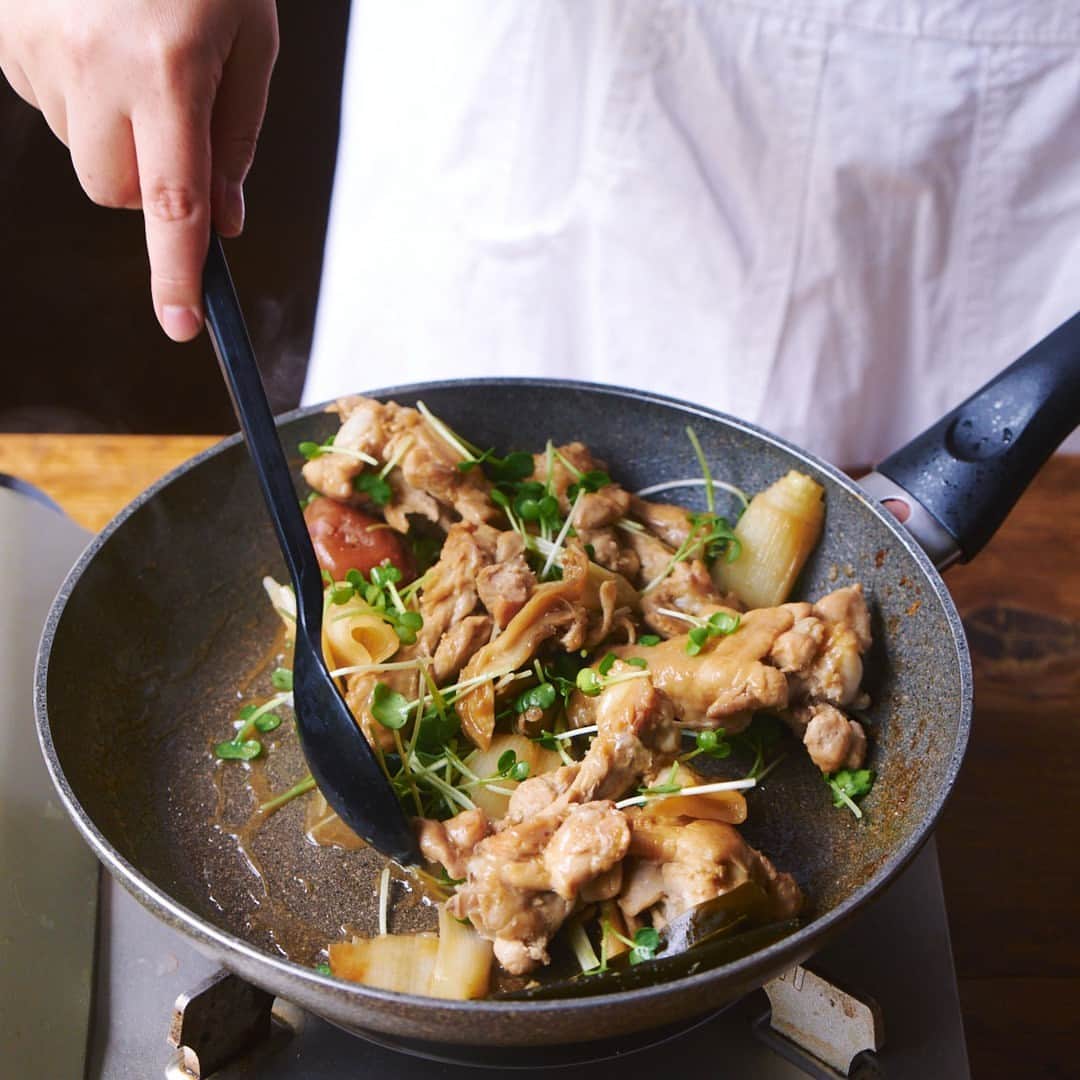北欧、暮らしの道具店さんのインスタグラム写真 - (北欧、暮らしの道具店Instagram)「【フライパンで15分】 こってり×さっぱりがあと ...