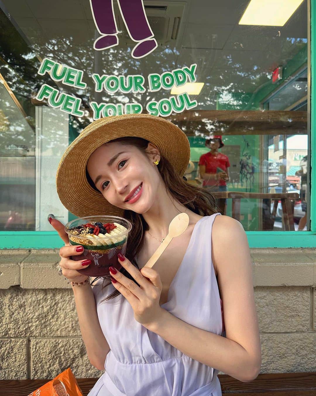fukishaljのインスタグラム：「Acai time 😉  ピカチュウはどこにいるでしょう⭐️」