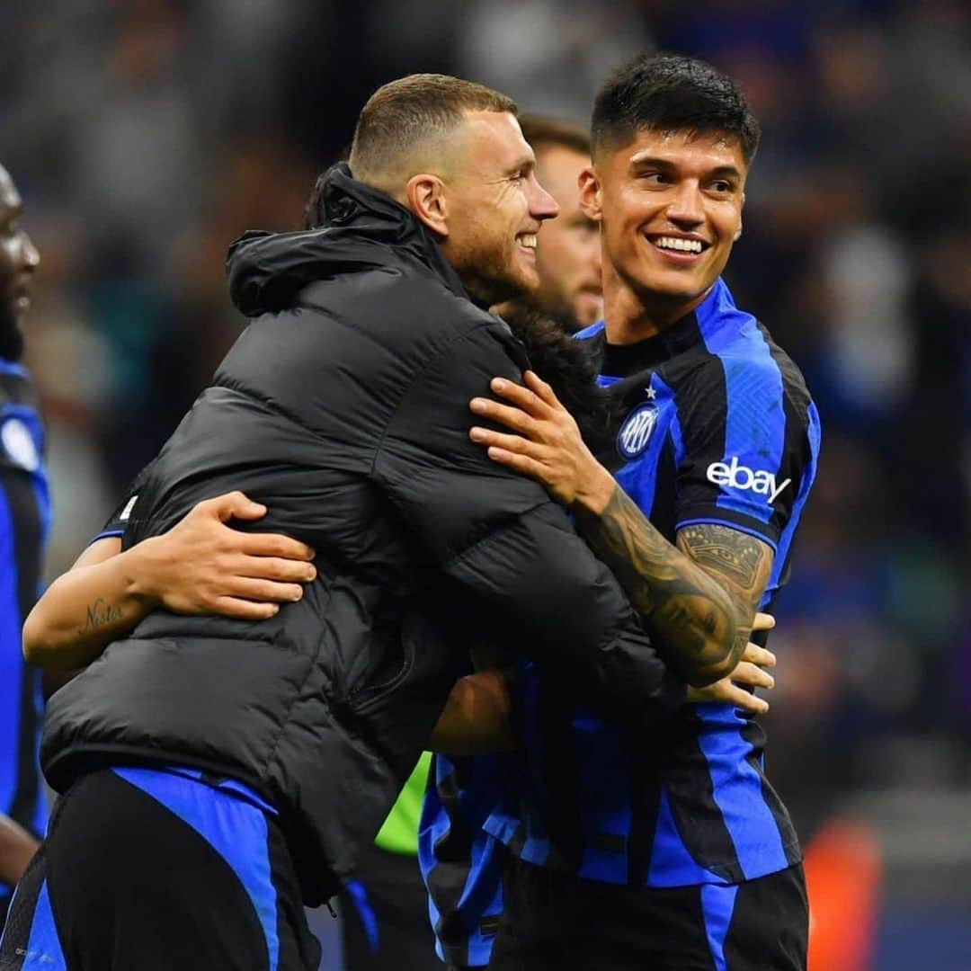 ホアキン・コレアのインスタグラム：「En la final!!! @championsleague  Orgulloso de este equipo  @inter 💙」