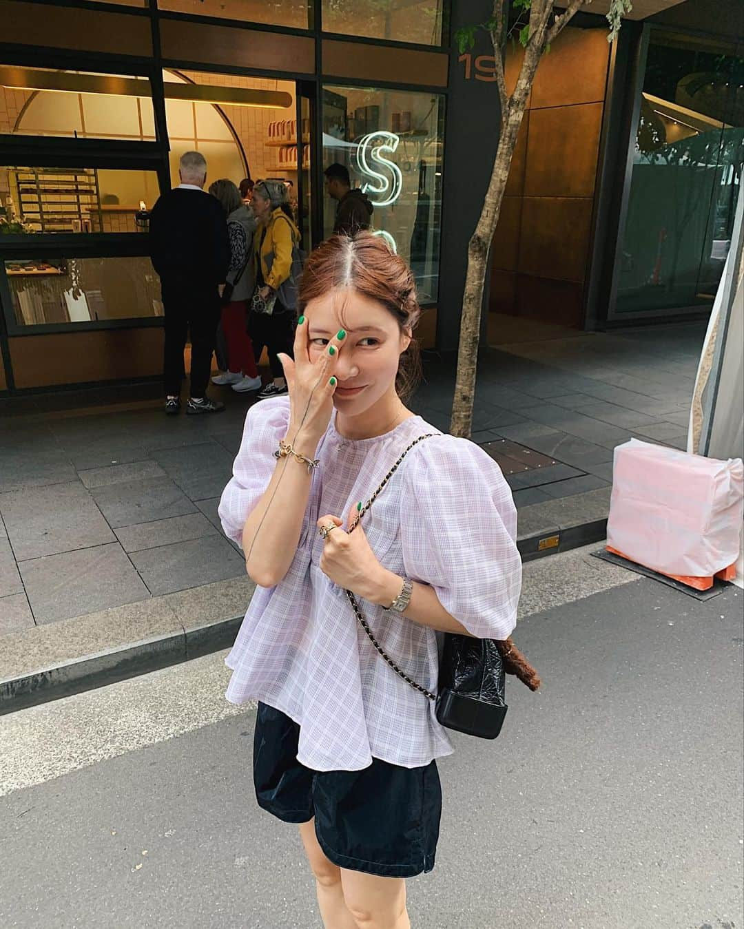 nanaさんのインスタグラム写真 - (nanaInstagram)「풍성함이 최고얏💗 러워러워 보라빛체쿠 반짝임이 매력적인 시드니팬츠 청녹색과 찰떡쿵  슈즈도 리봉타이에 업뎃되어있어요 아주아주 강추 템이죠!!홋  @ribbontie_official」5月17日 18時57分 - luv__ribbon