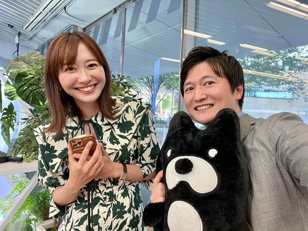 久冨慶子さんのインスタグラム写真 - (久冨慶子Instagram)「・ 今日は代役で 辻歩キャスターと共に Abema Newsを担当しました🎤 約2年半ぶりのニュース読み、 さらにAbemaはもうわからないくらい久しぶりでした！！ 辻キャスターが一緒で頼もしかったです✨ 衣装は @snidel_official  でした👗 ＊ ＊ #辻歩 キャスター #久冨慶子 #abemanews  #abema #abematv」5月17日 19時00分 - keiko0hisatomi