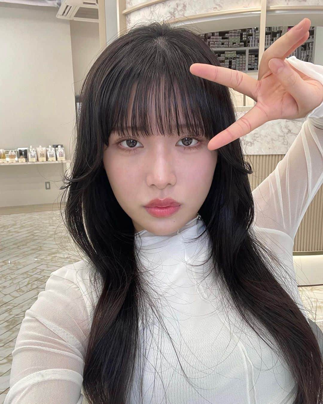 卯余野陽菜乃のインスタグラム：「🥱🥱🥱🩵 、 、」