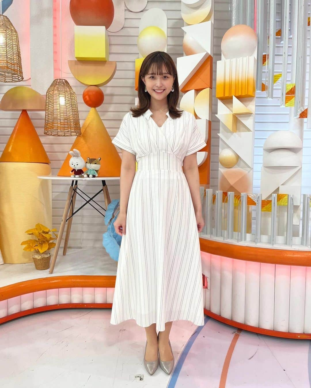 フジテレビ「めざましテレビ」さんのインスタグラム写真 - (フジテレビ「めざましテレビ」Instagram)「今朝スタジオで、カメラに頭をぶつけてしまいました🤣 痛みのおかげで緊張がほぐれました😄🌟  今日はとっても暑かったですね。 こまめに水分補給してくださいねー🥤🧃  #渡邊渚 #めざましテレビ」5月17日 19時18分 - mezamashi.tv