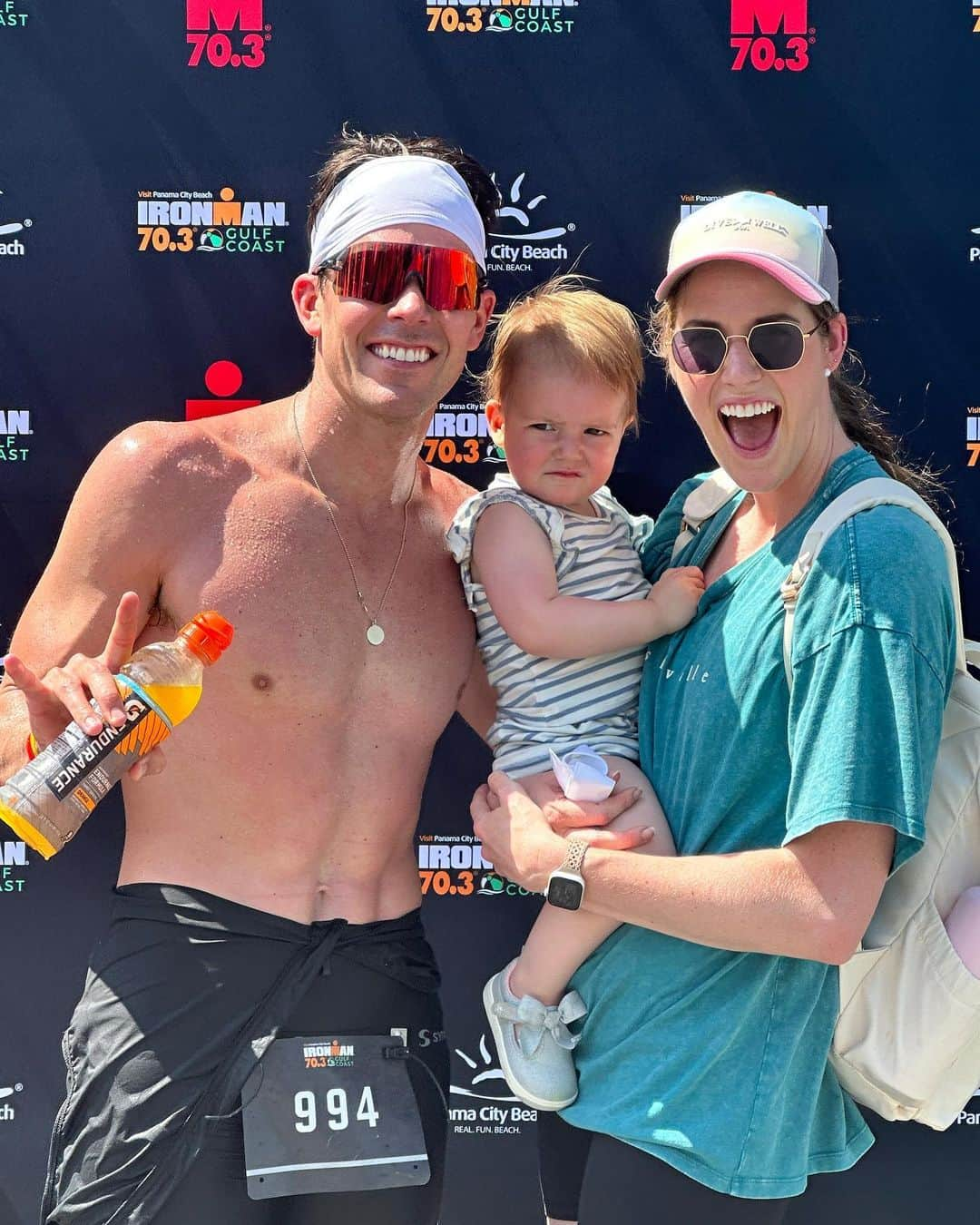 メリッサ・フランクリンさんのインスタグラム写真 - (メリッサ・フランクリンInstagram)「Take me back. The most magical week for our first family vacation. Watching daddy absolutely demolish his first 70.3, spending every waking second at the pool or the beach, getting such quality time with Nana and Bubba, and truly just soaking up every minute we had together. Couldn’t have asked for a better five days🩷☀️🌊」5月18日 5時26分 - missyfranklin88