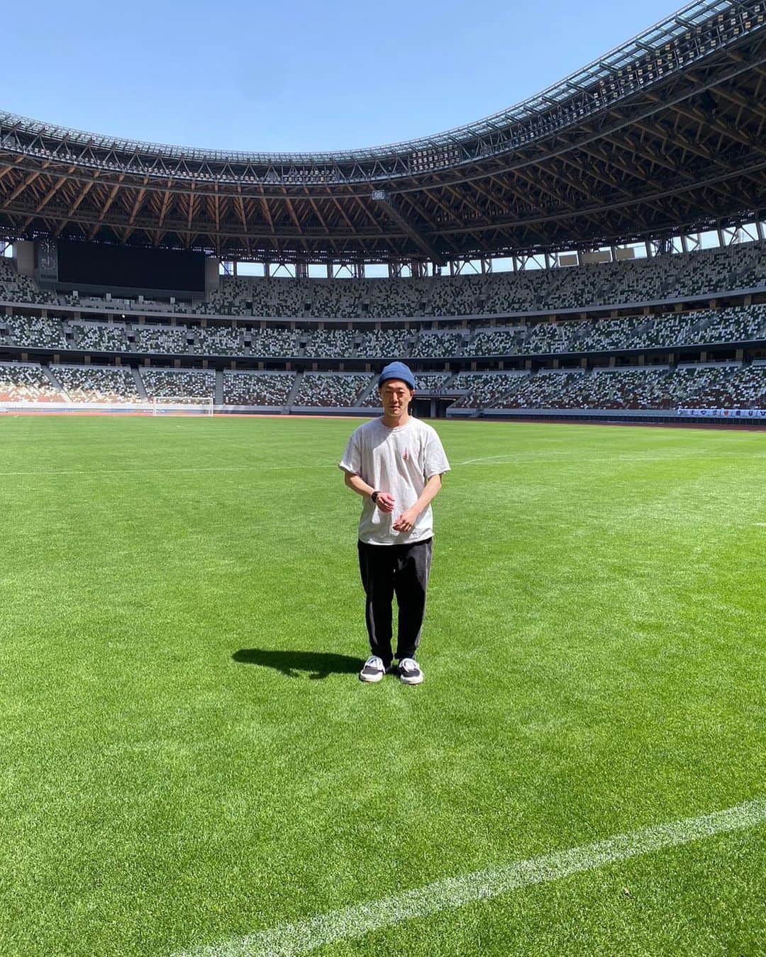 井元英志のインスタグラム：「有吉の壁ありがとうございました！☺️ 高校のサッカー部1週間で辞めたけど国立は胸熱だよ🥹 #有吉の壁 #国立競技場 #⚽️」
