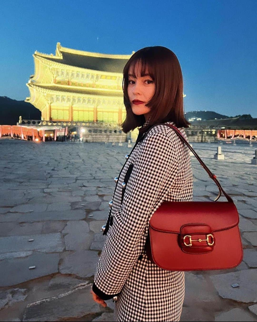 emmaさんのインスタグラム写真 - (emmaInstagram)「#GucciCruise24 in SEOUL 🪩✨ @gucci」5月17日 21時37分 - okss2121