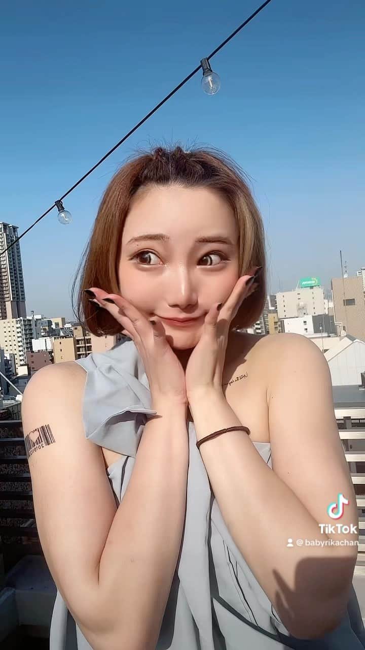 のインスタグラム：「tiktokアカウント新しくしたからフォローしてね♡」