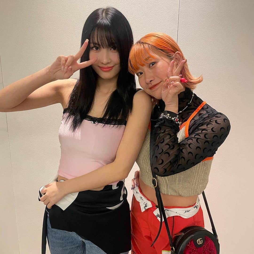 HANAのインスタグラム：「@momo 🐬🩵🫧」