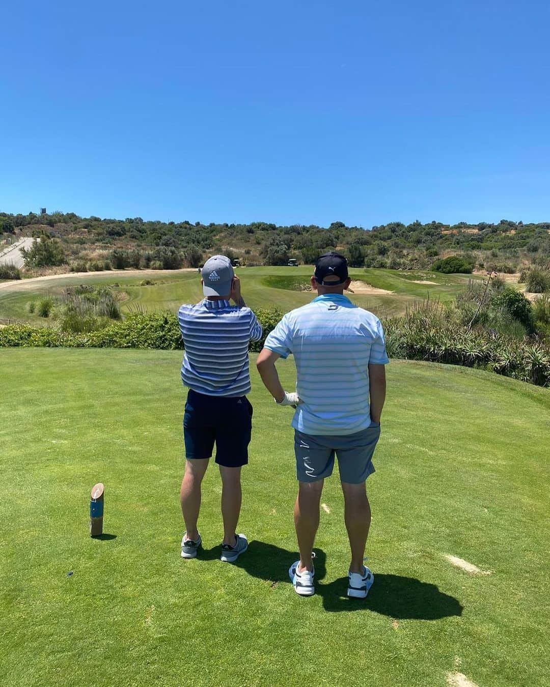 ジャック・ウィルシャーさんのインスタグラム写真 - (ジャック・ウィルシャーInstagram)「Massive thanks to @golftravelcentre for looking after me and the Lads while we were in Portugal @amendoeiragolf 🇵🇹  Everything was Perfect, apart from the golf 🤣 Can’t wait for the next one ⛳️」5月17日 21時57分 - jackwilshere