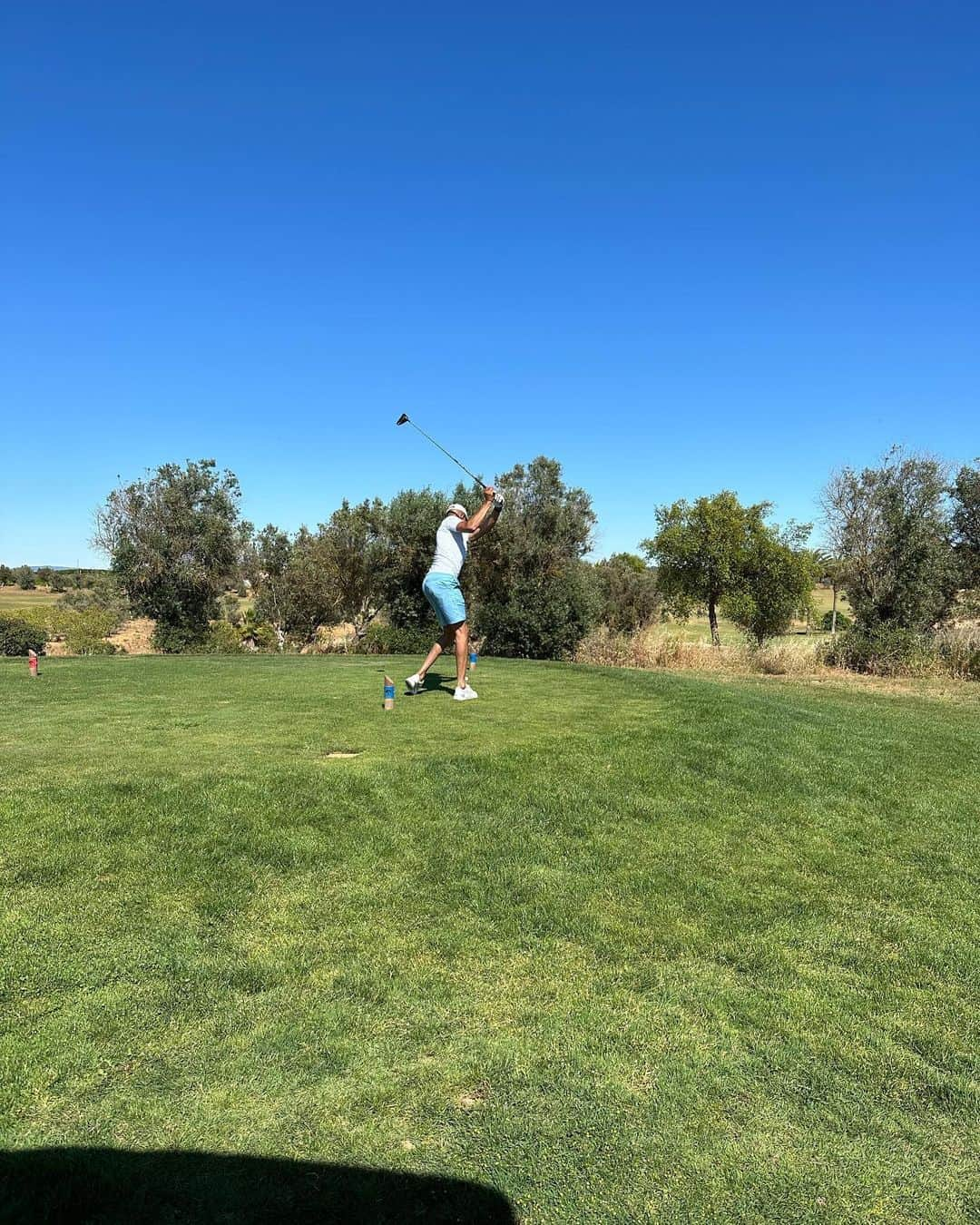 ジャック・ウィルシャーさんのインスタグラム写真 - (ジャック・ウィルシャーInstagram)「Massive thanks to @golftravelcentre for looking after me and the Lads while we were in Portugal @amendoeiragolf 🇵🇹  Everything was Perfect, apart from the golf 🤣 Can’t wait for the next one ⛳️」5月17日 21時57分 - jackwilshere