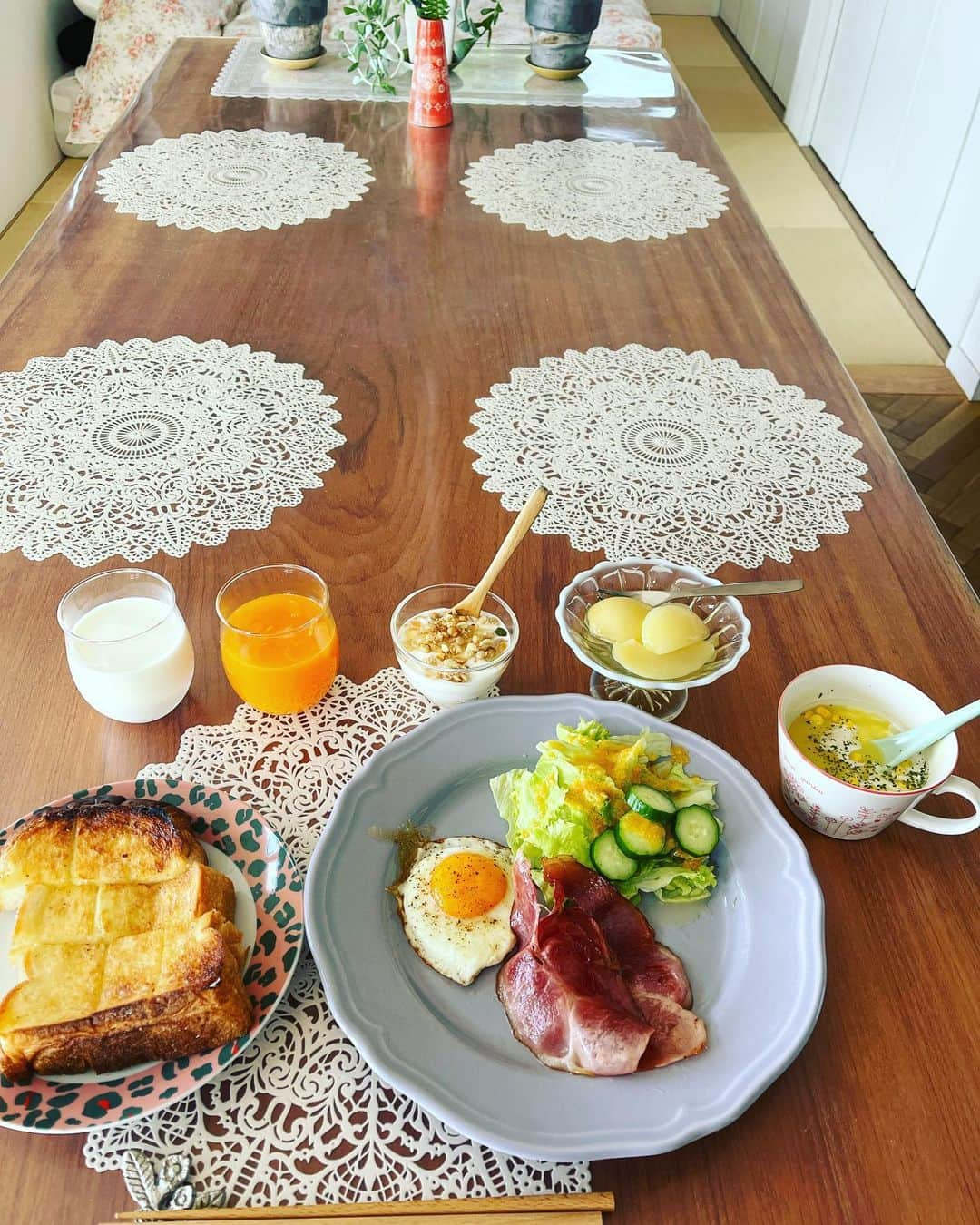 金村義明さんのインスタグラム写真 - (金村義明Instagram)「サウナ入って早めの晩酌スタート 丸富の鰻丼で〆て 豊橋の中日阪神戦中継見てリモート評論 今朝は、午前中ゆっくり 湯河原飯田商店ラーメン🍜食ってＪスポーツオンデマンド中継へ」5月17日 22時10分 - yoshiaki_kanemura